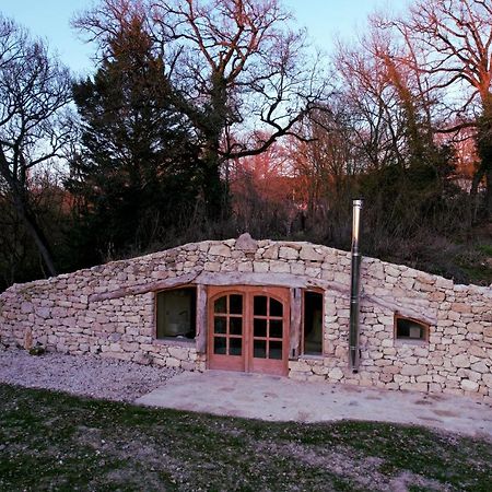 Maison Terre Les Cabanes De Fallot - Sauna Bain-Froid Piscine Naturelle L'isle-Bouzon Extérieur photo